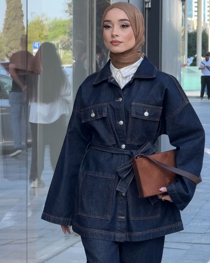 Ensemble en Denim Élégant – SHAILAA Urban Collection