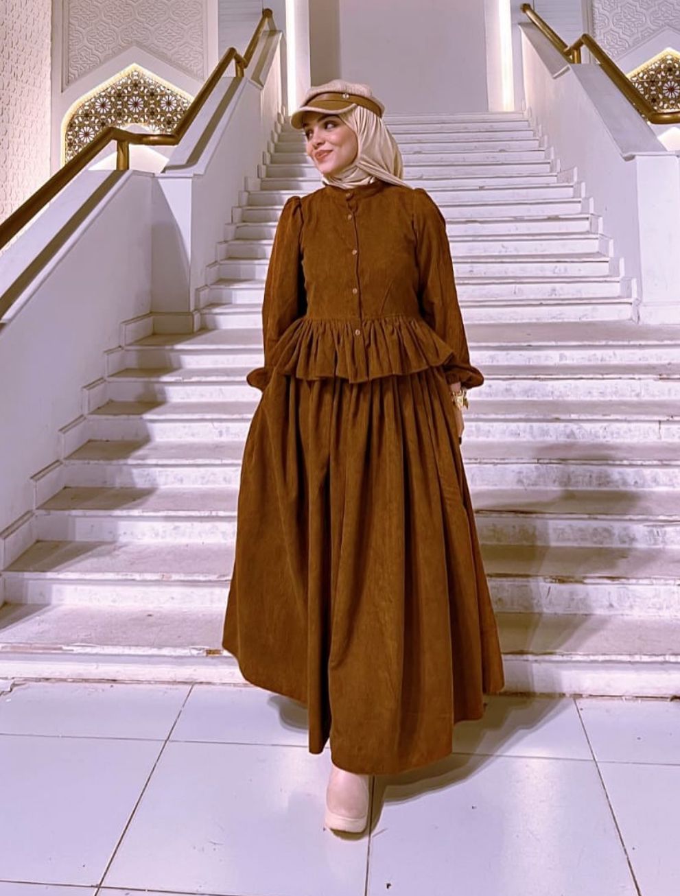 Ensemble Élégant à Taille Froncée – SHAILAA Collection